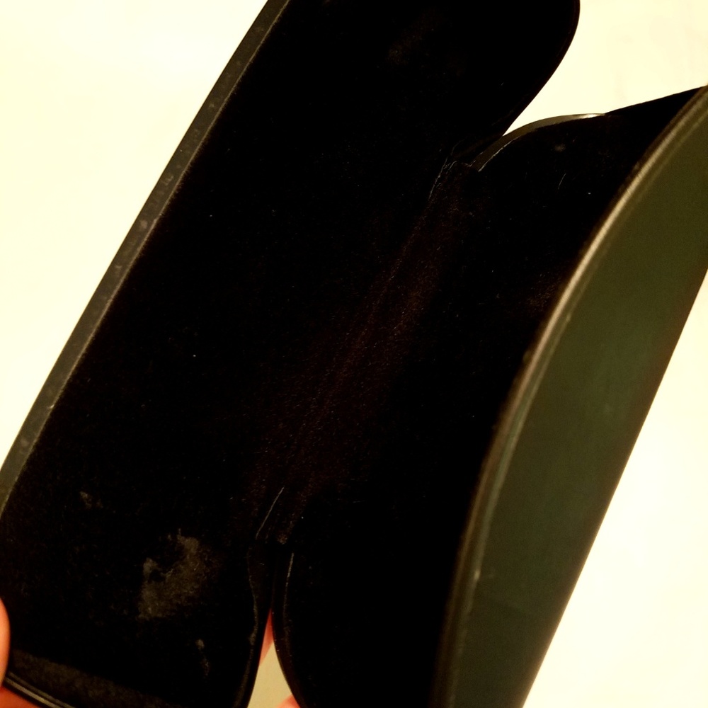 ***SOLD***ARMANI EXCHANGE Glasses Frame and Case - Picture 7 of 7